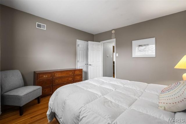 125 E Washington Avenue 2N, Kirkwood, MO 63122