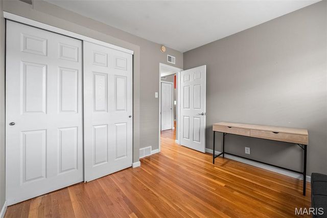 125 E Washington Avenue 2N, Kirkwood, MO 63122