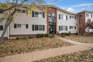 125 E Washington Avenue 2N, Kirkwood, MO 63122