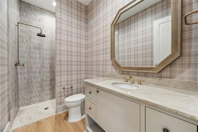 1335 Gardenia Drive, Houston, TX 77018