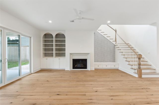 1335 Gardenia Drive, Houston, TX 77018