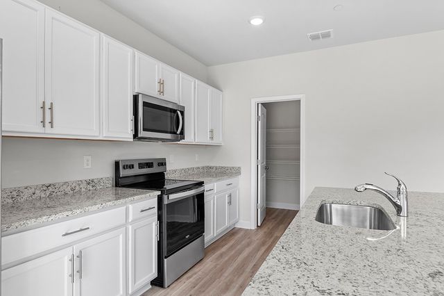 226 East Millbrook Drive, Spring Hill, TN 37174