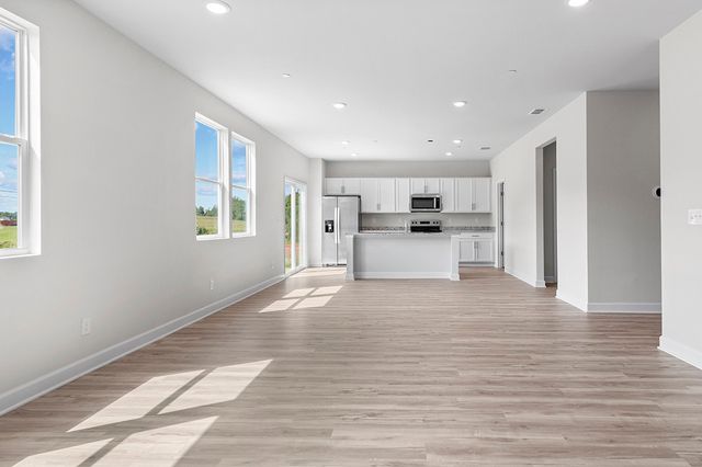 226 East Millbrook Drive, Spring Hill, TN 37174
