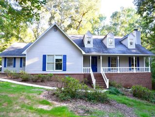 119 Lakewood Drive, Perry, GA 31069