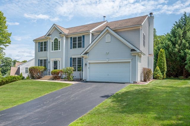 37 Aspen Avenue, Grafton, MA 01560
