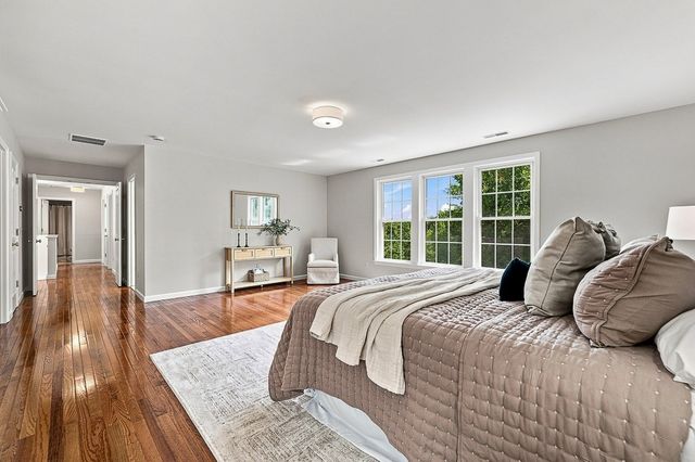 37 Aspen Avenue, Grafton, MA 01560