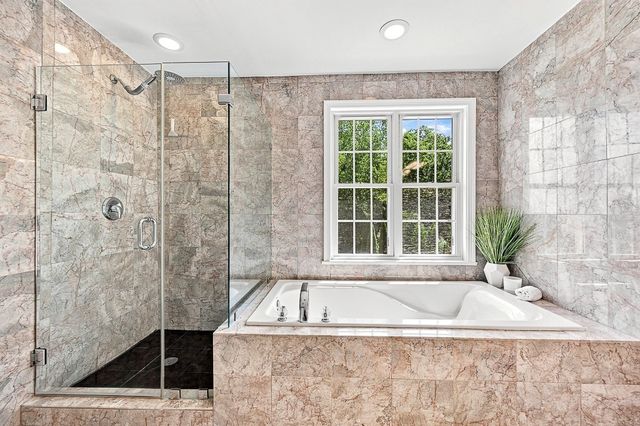 37 Aspen Avenue, Grafton, MA 01560