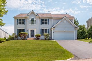 37 Aspen Avenue, Grafton, MA 01560