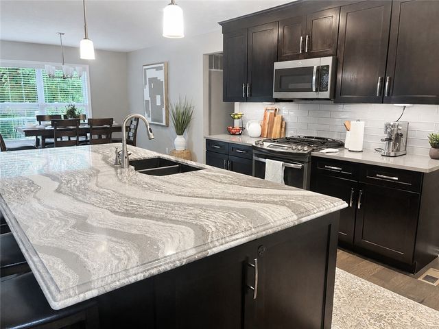 7728 Devonwood Court, Huber Heights, OH 45424