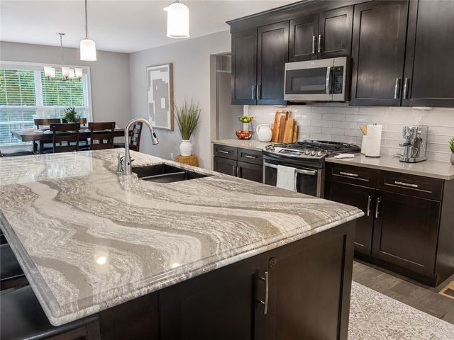 7728 Devonwood Court, Huber Heights, OH 45424