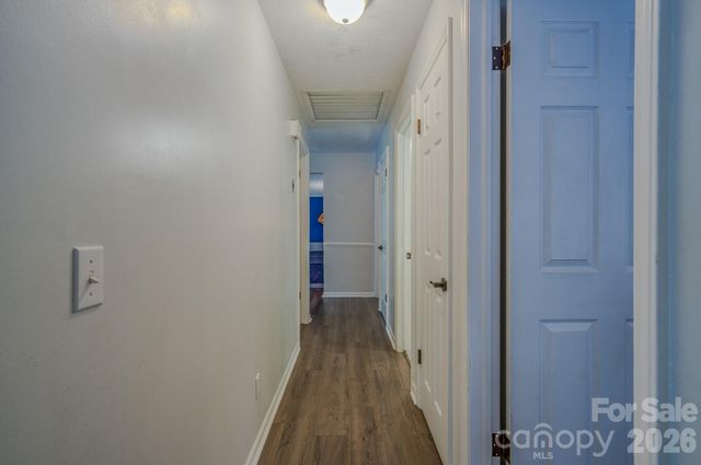 195 Long John Drive, Hendersonville, NC 28791