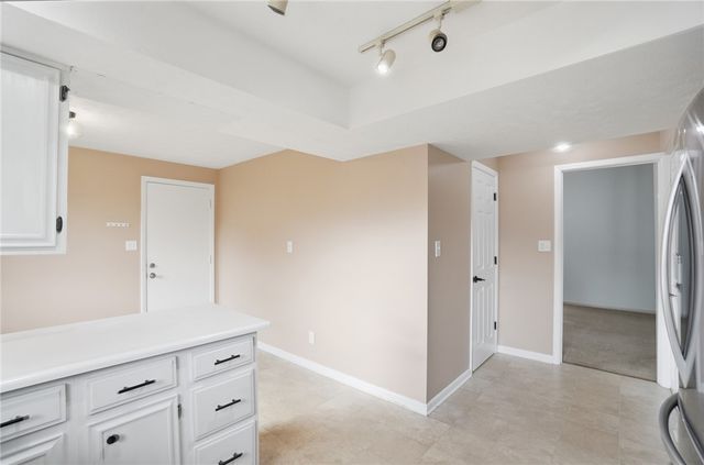 1007 Hyde Park Drive, Centerville, OH 45429