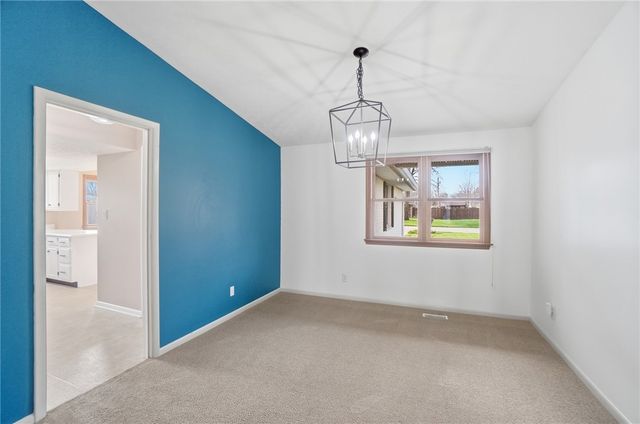 1007 Hyde Park Drive, Centerville, OH 45429