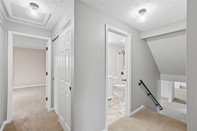 1007 Hyde Park Drive, Centerville, OH 45429