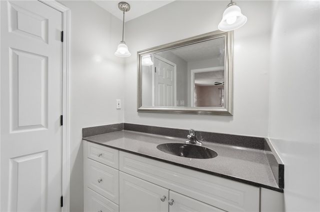 1007 Hyde Park Drive, Centerville, OH 45429