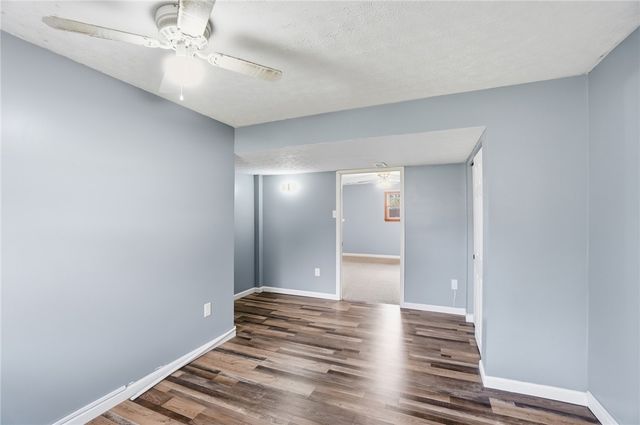 1007 Hyde Park Drive, Centerville, OH 45429