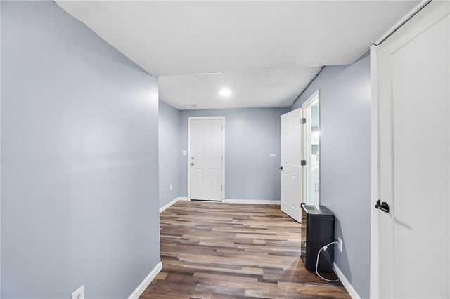 1007 Hyde Park Drive, Centerville, OH 45429