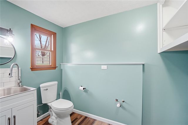 1007 Hyde Park Drive, Centerville, OH 45429