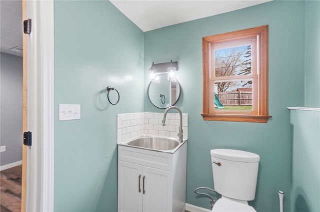 1007 Hyde Park Drive, Centerville, OH 45429