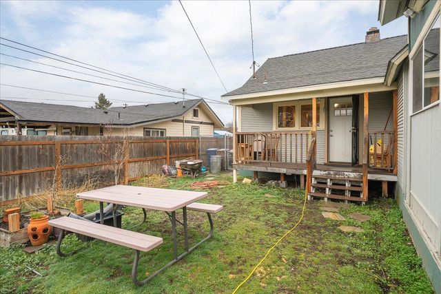 4911 N Napa St, Spokane, WA 99207