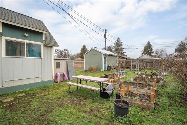 4911 N Napa St, Spokane, WA 99207