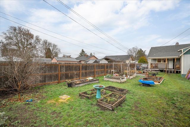 4911 N Napa St, Spokane, WA 99207