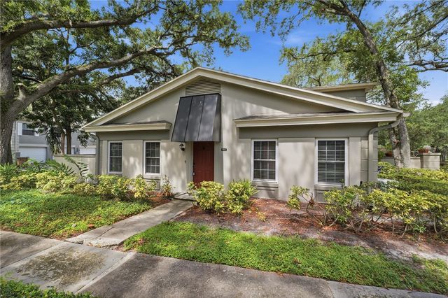6214 DEWDROP WAY, Temple Terrace, FL 33617