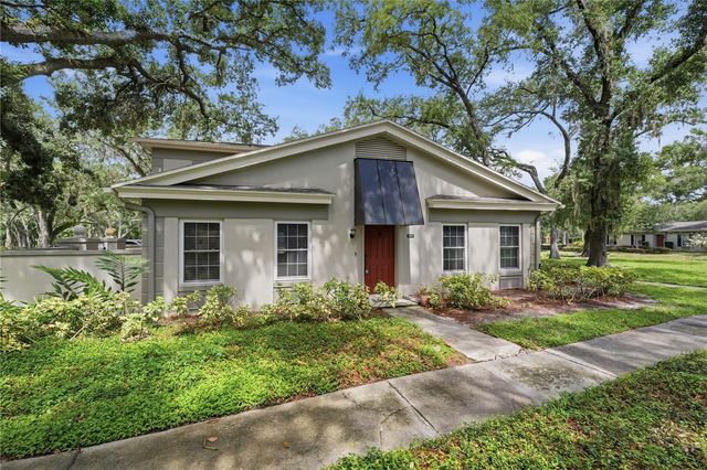 6214 DEWDROP WAY, Temple Terrace, FL 33617