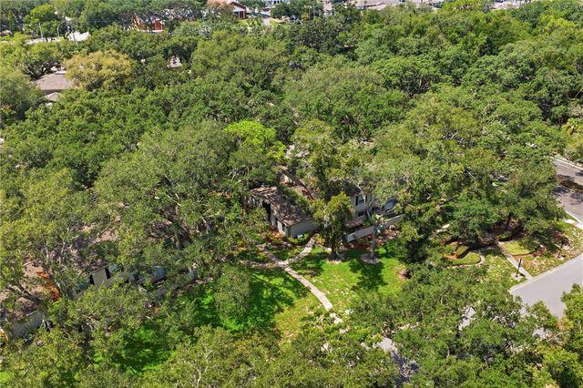 6214 DEWDROP WAY, Temple Terrace, FL 33617