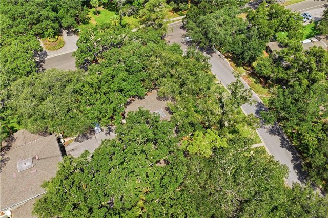 6214 DEWDROP WAY, Temple Terrace, FL 33617