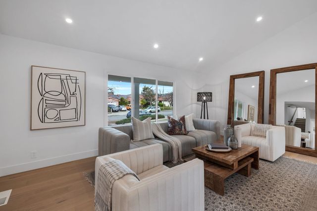 2814 Glen Heather Dr, San Jose, CA 95133