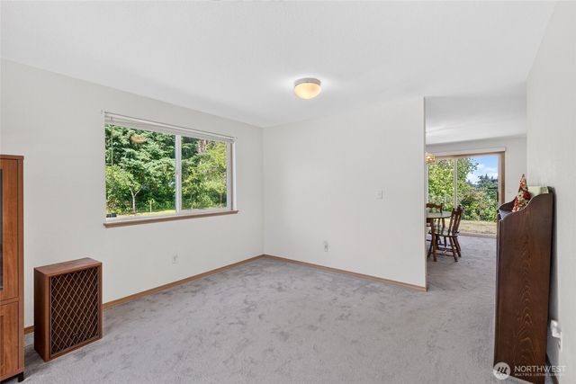 21619 185th Street E, Orting, WA 98360