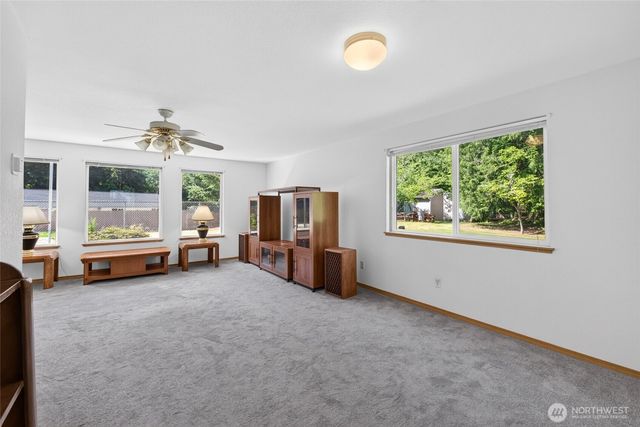 21619 185th Street E, Orting, WA 98360
