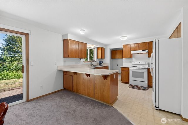 21619 185th Street E, Orting, WA 98360