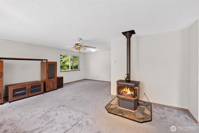21619 185th Street E, Orting, WA 98360