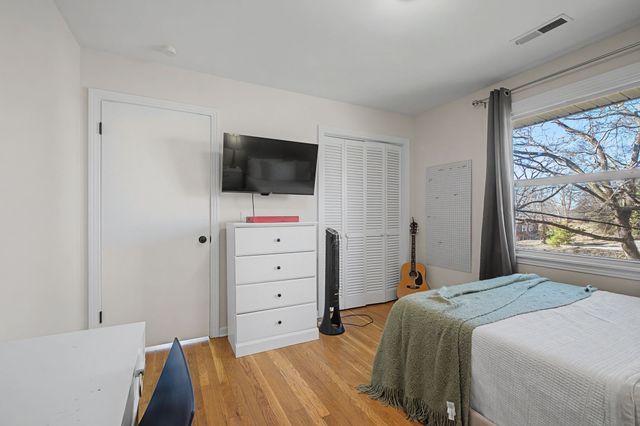 100 Dellrose Dr, Nashville, TN 37214