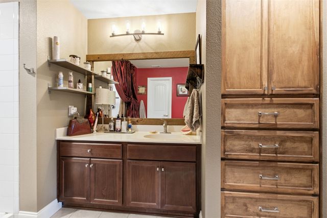 1036 Decker Drive, Fate, TX 75189