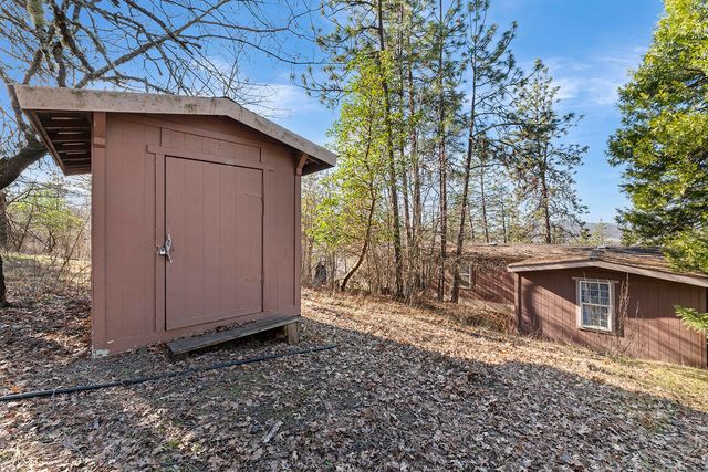 6443 Monta Vista Court, Eagle Point, OR 97524