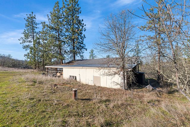 6443 Monta Vista Court, Eagle Point, OR 97524