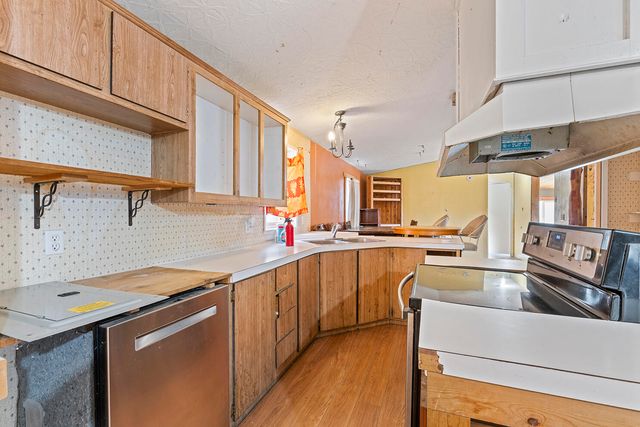 6443 Monta Vista Court, Eagle Point, OR 97524