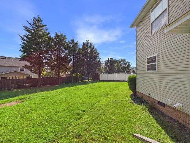 603 Kecia Drive, Hurricane, WV 25526