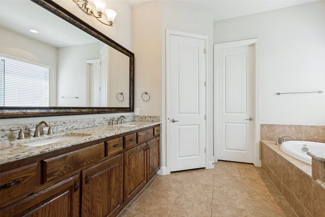 204 Whitewing Lane, Murphy, TX 75094