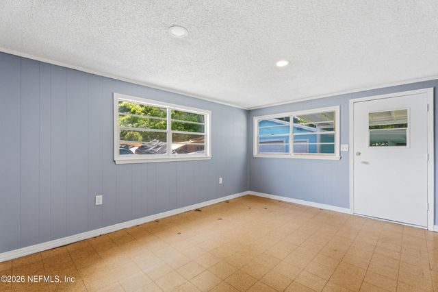 6026 LYNNWOOD Avenue, Jacksonville, FL 32210