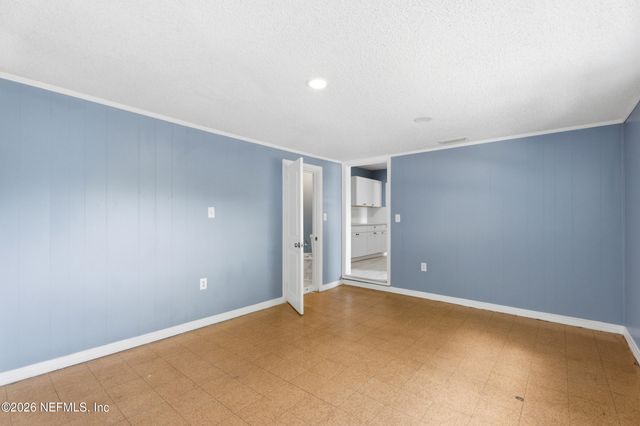 6026 LYNNWOOD Avenue, Jacksonville, FL 32210