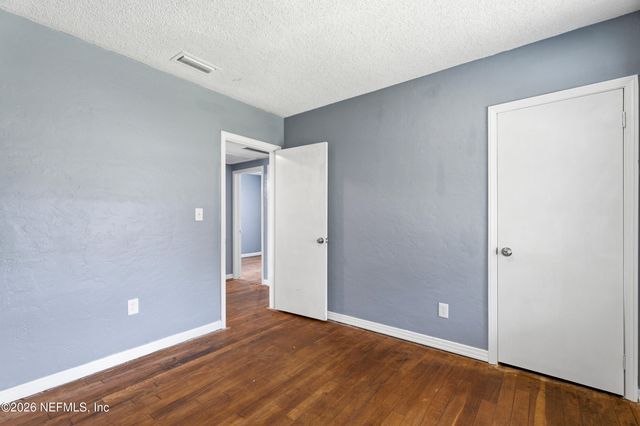 6026 LYNNWOOD Avenue, Jacksonville, FL 32210