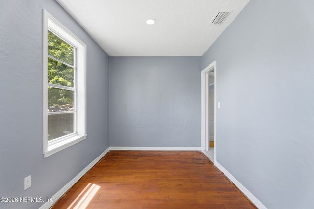 6026 LYNNWOOD Avenue, Jacksonville, FL 32210