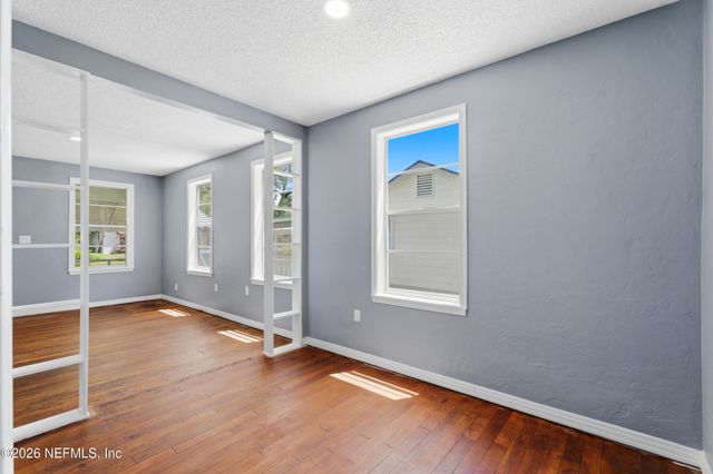 6026 LYNNWOOD Avenue, Jacksonville, FL 32210