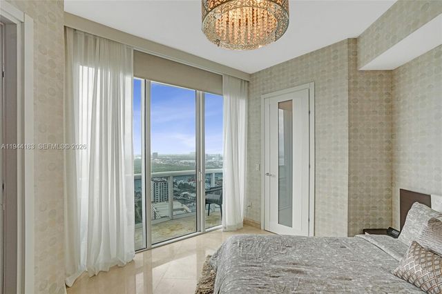 15901 Collins Ave 3006, Sunny Isles Beach, FL 33160