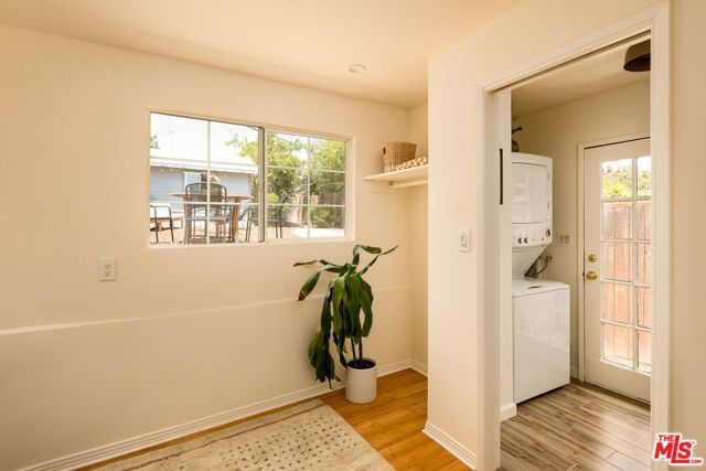 6071 Delphi Street, Los Angeles, CA 90042