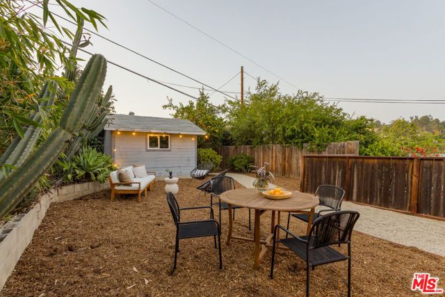 6071 Delphi Street, Los Angeles, CA 90042